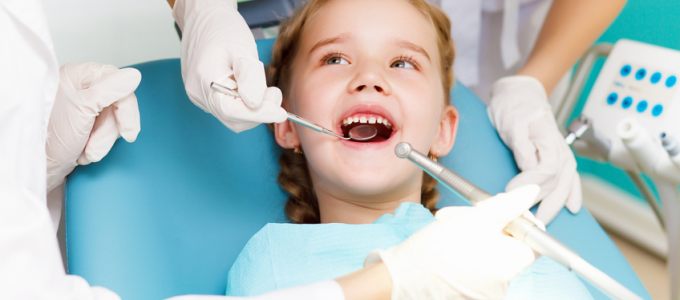 Zahnarzt Selters Fisurenversiegelung